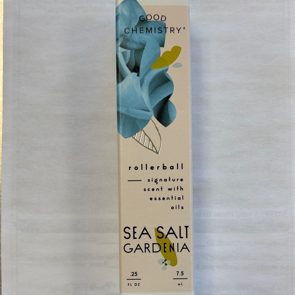 Good Chemistry Sea Salt Gardenia Rollerball - Blue and Cream